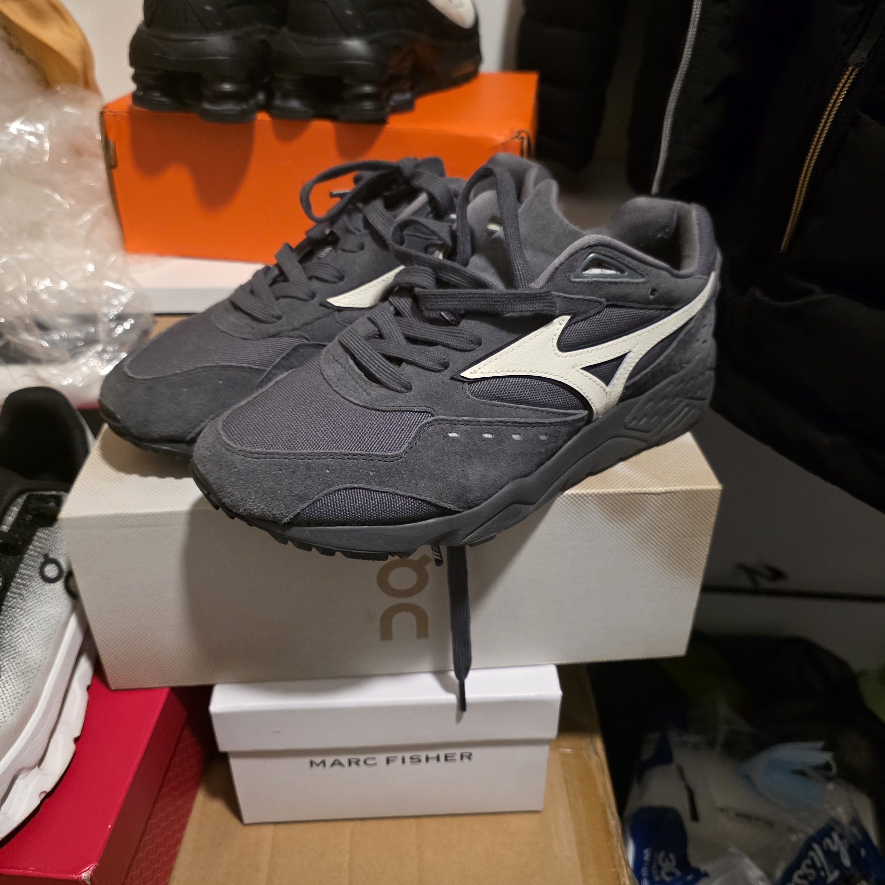 Mizuno Contender Mizuno Contender